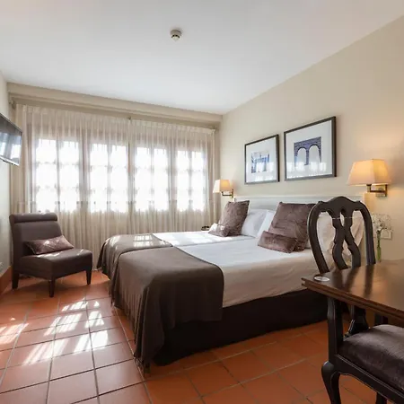 Hotel San Antonio El Real Segovia