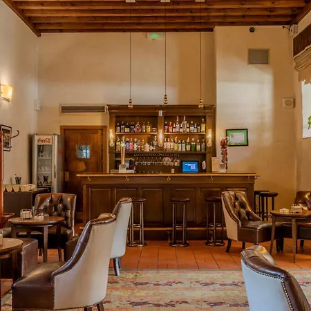 Hotel San Antonio El Real