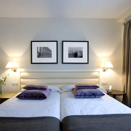 Hotel San Antonio El Real 4*