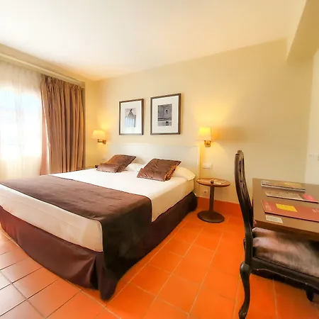 Hotel San Antonio El Real 4*